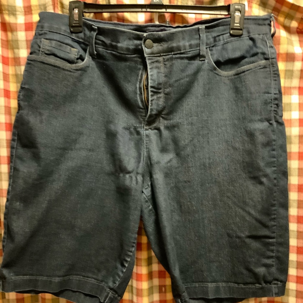 Jean shorts 18W